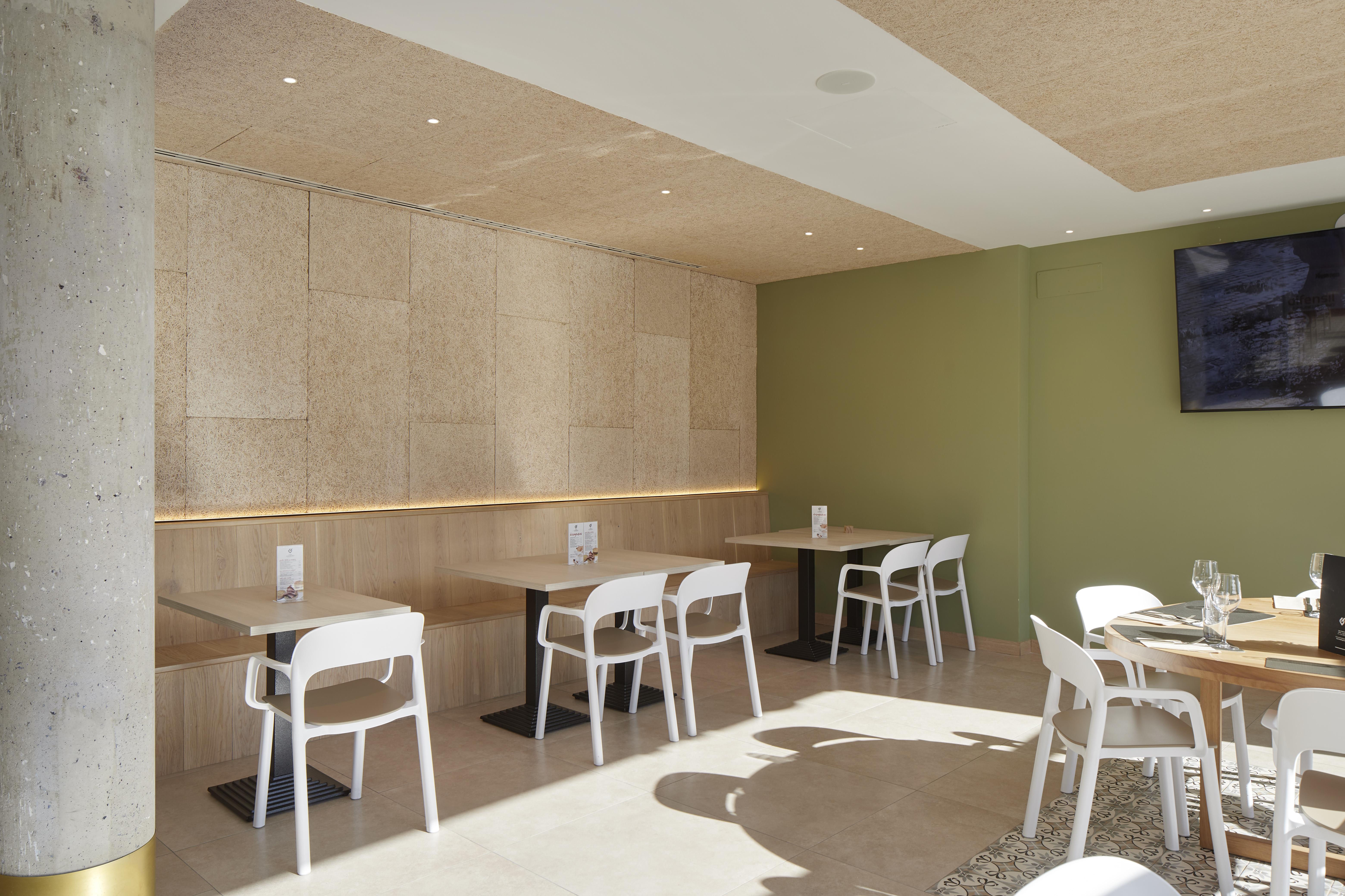Iraipe Logrono Hotel Екстериор снимка
